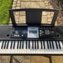 Black Yamaha Psr-e223 Keyboard Image 2