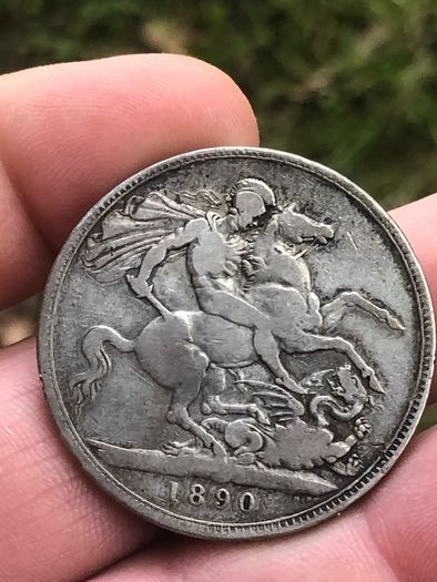 8 x Silver Victoria Crowns rare dates