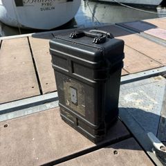 Chinese peli style case