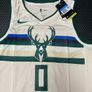Milwaukee Bucks basketball jersey Image 2