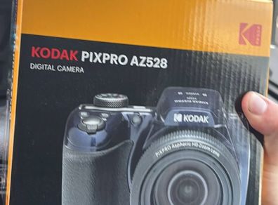 Kodak PixPro AZ528 Bridge Camera