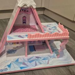 LOL doll house