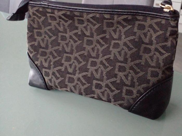 DKNY LIttle makeup bag