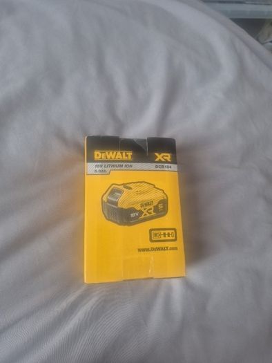 dewalt batteries 5ah