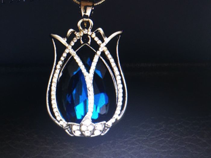 Silver/Crystal Pendant
