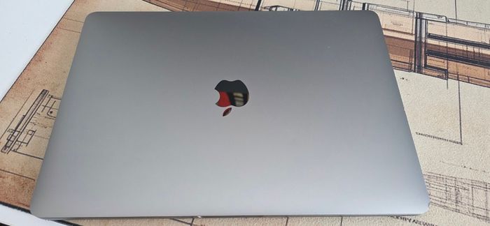 Apple MacBook Pro m1 16 256