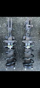 Ford Fiesta Front Suspension Struts with Springs and Wheel Hubs With Discs