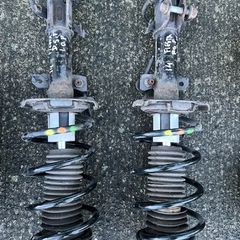 Ford Fiesta Front Suspension Struts with Springs and Wheel Hubs With Discs