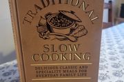 Traditional Slow Cooking (Hardcover