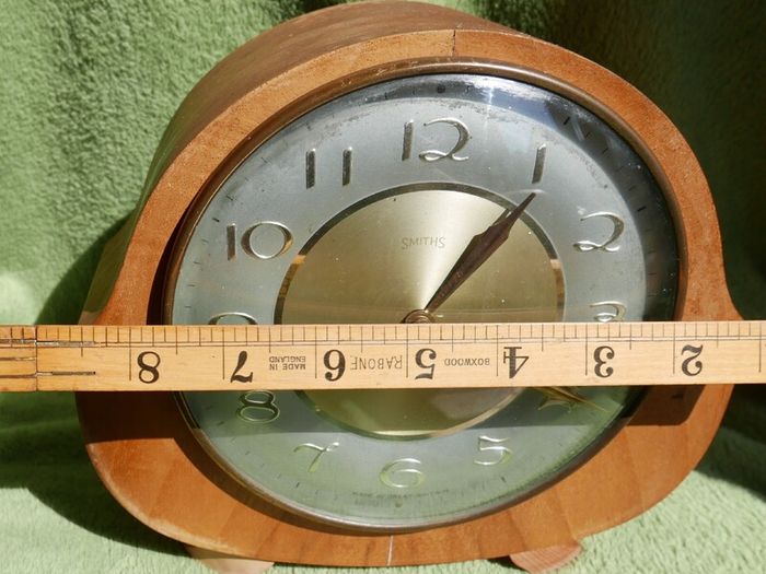 Vintage SMITHS Chiming Mantle Clock Mechanical  (works well)