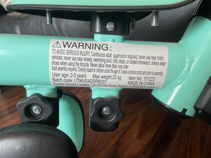 Push pedal two/three wheel bike with handle