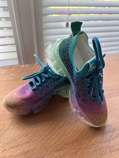 Steve Madden  runners