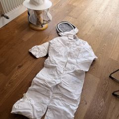 Bee keeping outfits x 3  28 euro each