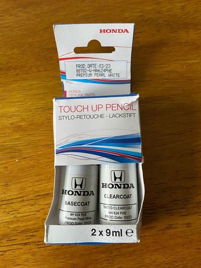 Honda Premium Pearl White Touch Up Paint