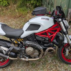 Ducati Monster 821