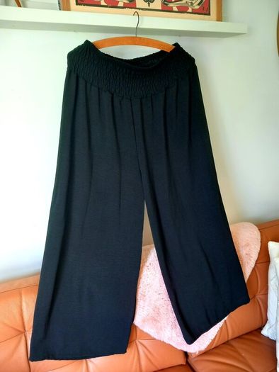Wide legged Black trousers