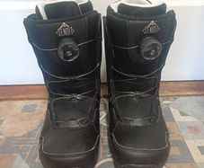snowboarding boots