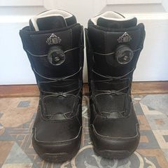 snowboarding boots