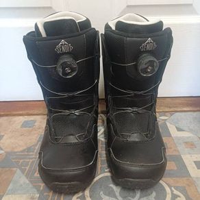 snowboarding boots