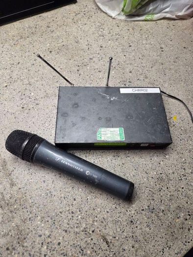 Sennheiser EW100 wireless microphone and receiver  838-870MHz