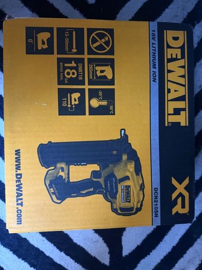DEWALT 18V XR 18Ga Brad Finish Nailer,