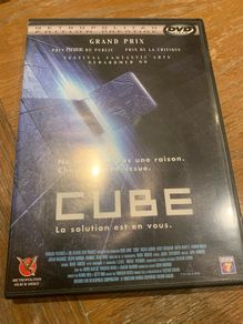 Cube (1997)