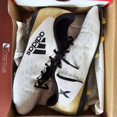 Junior Adidas football shoes US(6) UK 5.5