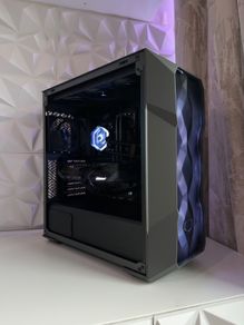 High End Gaming PC | RX 9070 XT 16GB / Ryzen 9800x3d / DDR5