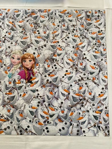 Clementoni Disney Frozen 1000 Piece Puzzle
