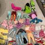 Rainbow high accessories and few dolls Image 5