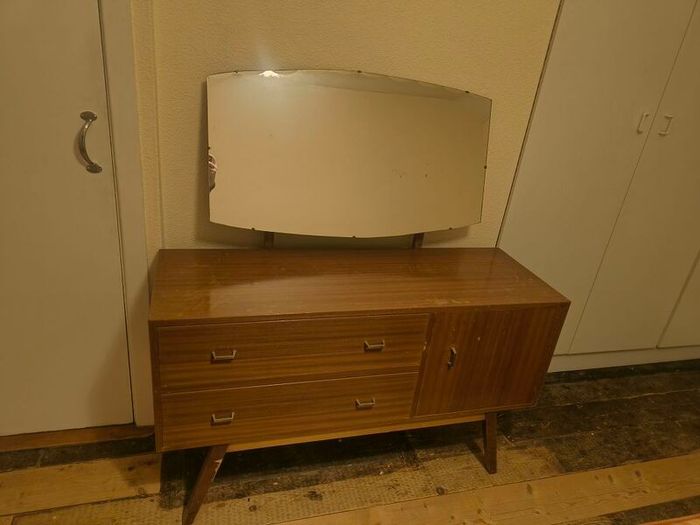 Sideboard/Vanity