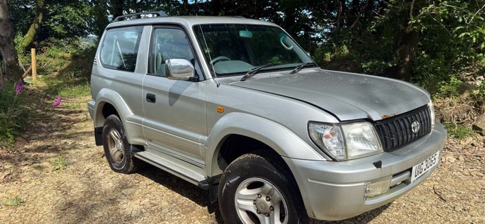 2000 Toyota Land Cruiser
