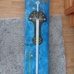 anduril the sword of king elessar