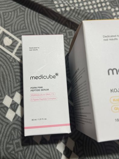 Medicube pdrn pink peptide serum abd Kojic acid brighten pads new