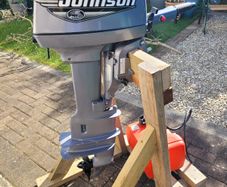 Johnson 8hp outboard - long shaft