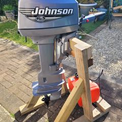 Johnson 8hp outboard - long shaft
