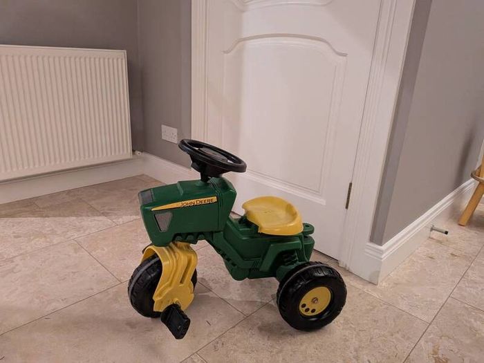 John Deer Pedal Tractor