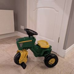 John Deer Pedal Tractor