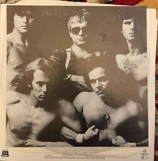 ACCEPT Balls to the wall original 1983 release with original lyric sheet vinyl record in near mint condition
