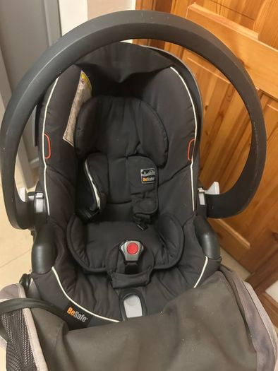 Out and About Nipper Travel system