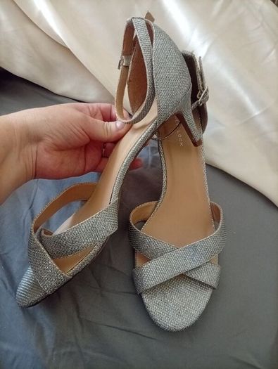Ladies glamour sandals see photos