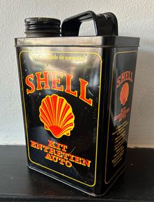 Vintage Shell Car Care Kit Tin
