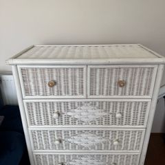chest of drawer