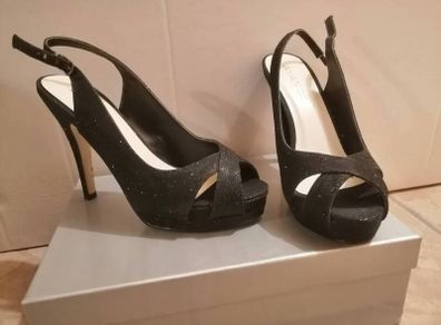 New Shoes Avance