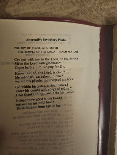A Short Morning And Evening Prayer Mistle. 1984 3rd Evening  Softback In Good Condition. See Photos For Same.