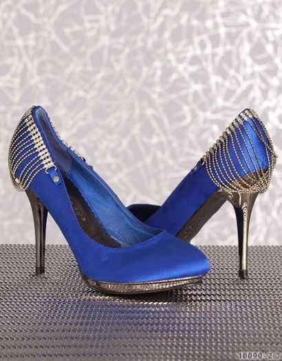 chain high heels royal blue or black