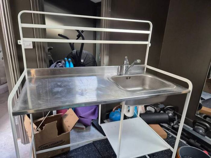 kitchen sink