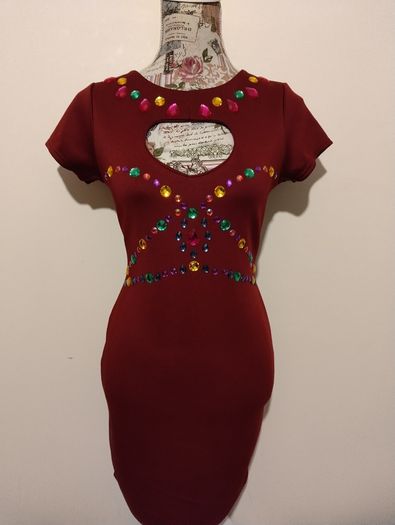 Beautiful Bodycon Dress, New With Tags