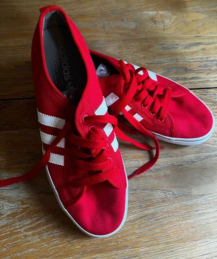 Adidas Nizza trainers