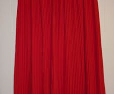 beautiful red pleated midi skirt f om Vero Moda